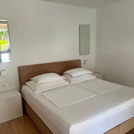 Dada-apartment Lovor Apartment Makarska